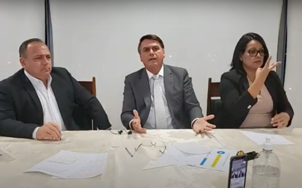 Eduardo Pazuello e Jair Bolsonaro