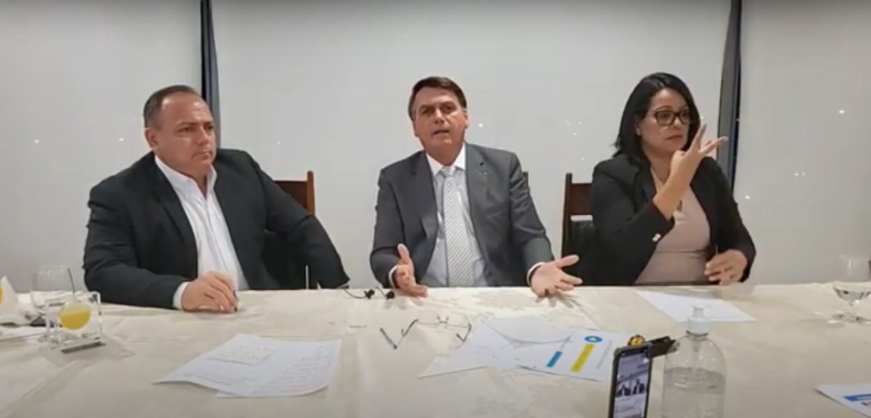 Eduardo Pazuello e Jair Bolsonaro