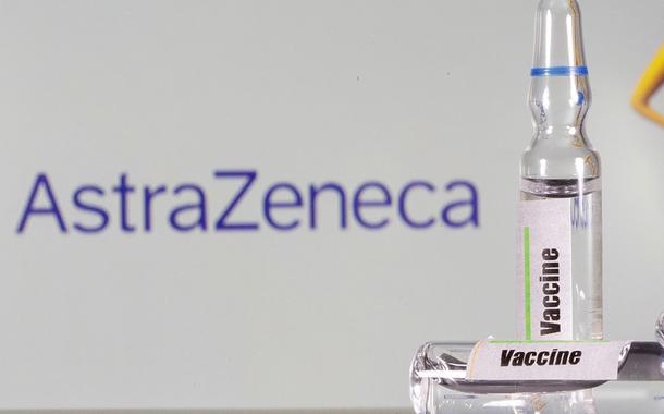 AstraZeneca e Universidade de Oxford retomam testes de vacina contra Covid-19