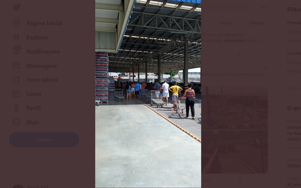Supermercados lotados em Manaus