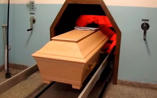 Crematório de caixão