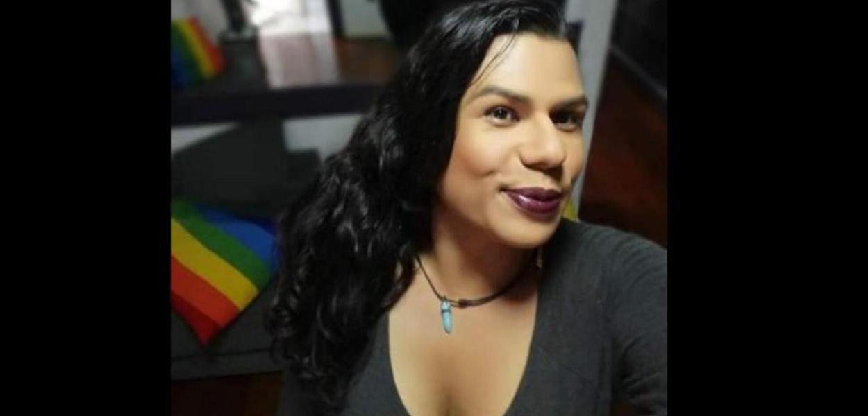 Covereadora Samara Sosthenes