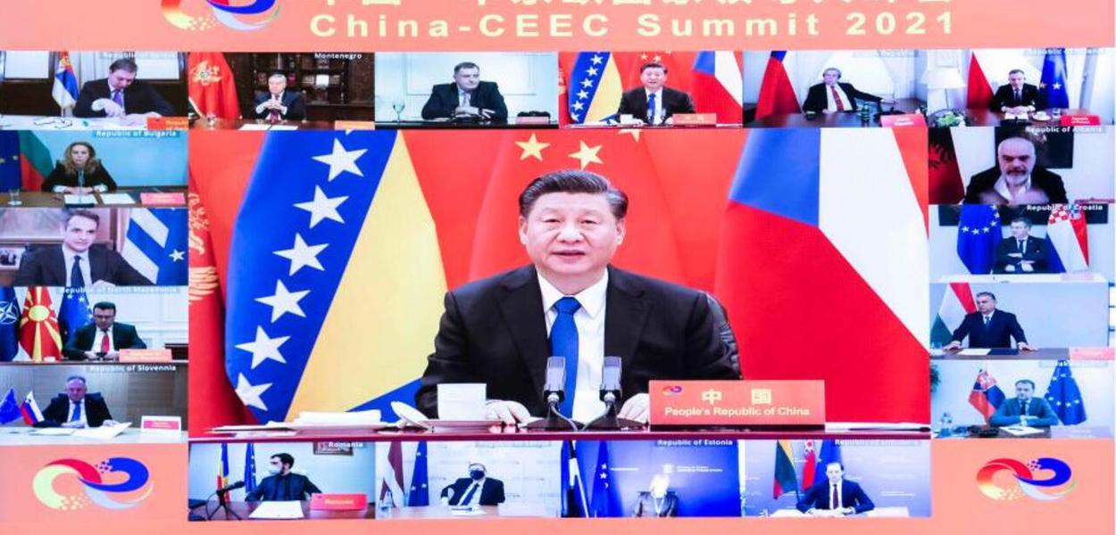 Xi Jinping preside a Cúpula China-CEEC