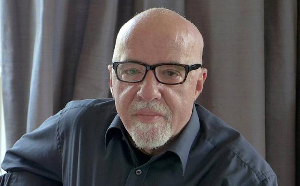 O escritor Paulo Coelho