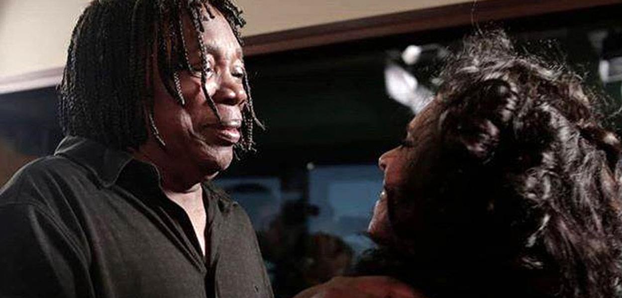 Milton Nascimento e Gal Costa na filmagem de documentário sobre o Clube da Esquina.