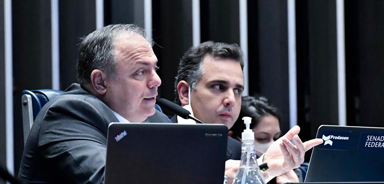 Eduardo Pazuello e Rodrigo Pacheco