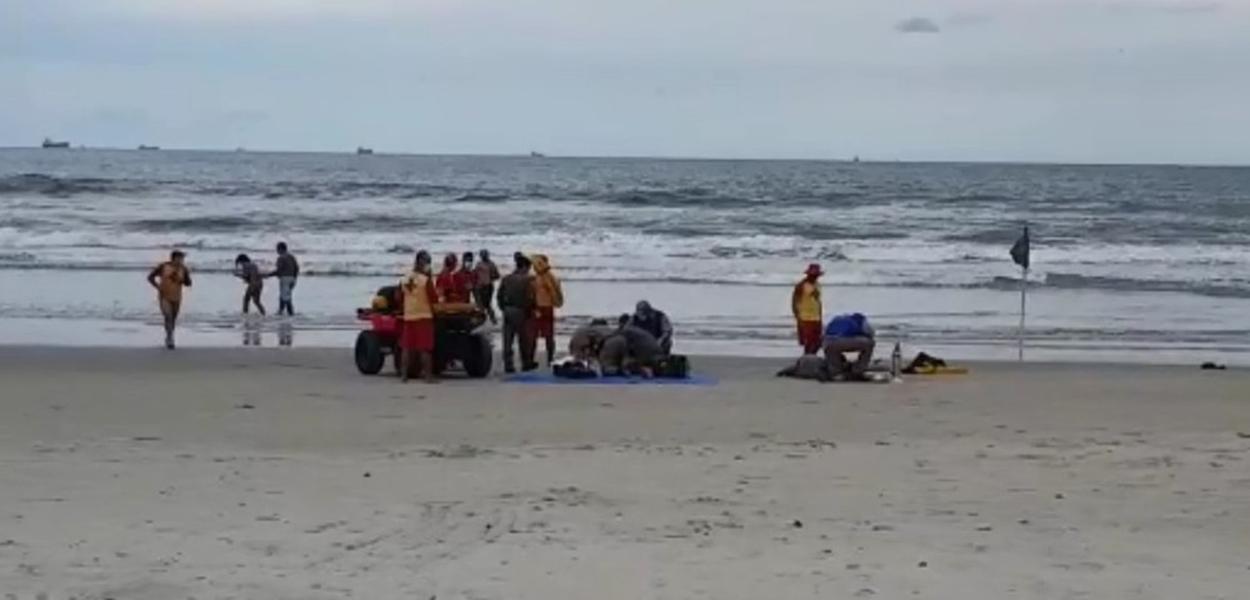 Criança de 4 anos se afoga no litoral do Paraná