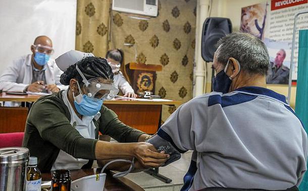Cuba faz testes da vacina contra o coronavírus