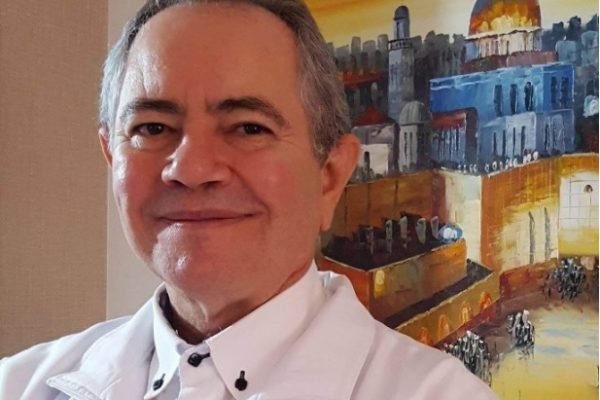 Médico Oliveiro Pereira da Silva Alexandre