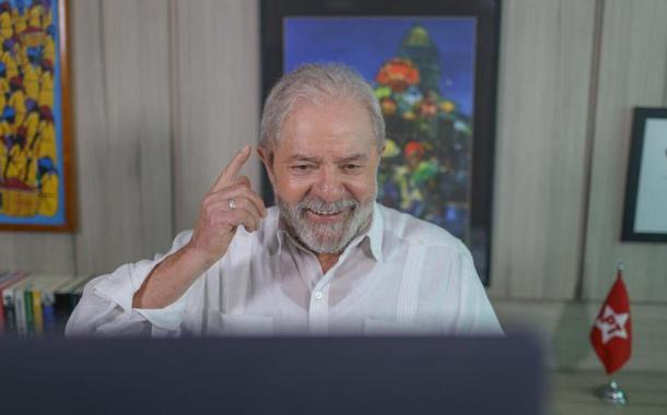 Ex-presidente Lula concede entrevista ao portal UOL