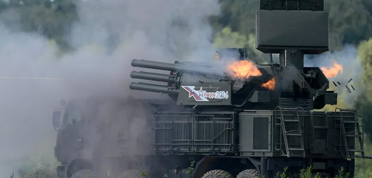 A OTAN considerou o sistema antiaéreo de mísseis e artilharia Pantsir-S1 o meio ideal contra drones militares
