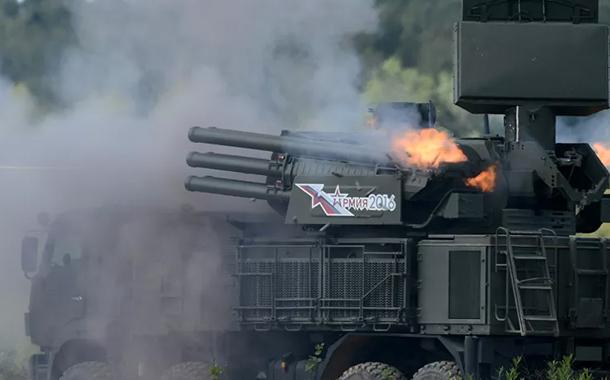 A OTAN considerou o sistema antiaéreo de mísseis e artilharia Pantsir-S1 o meio ideal contra drones militares