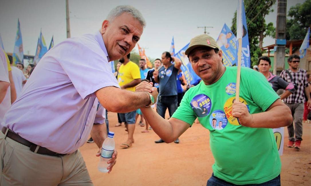 Petecão e Doca
