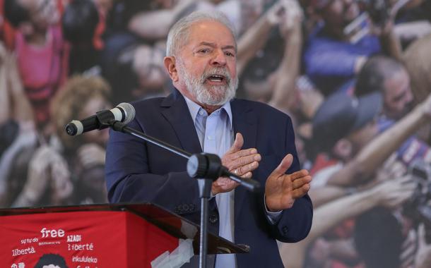 O ex-presidente Lula discursou na última quarta (10), na sede do Sindicado dos Metalúrgicos