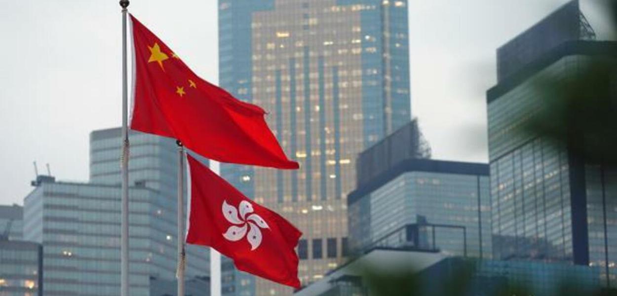 Bandeiras da China e Hong Kong