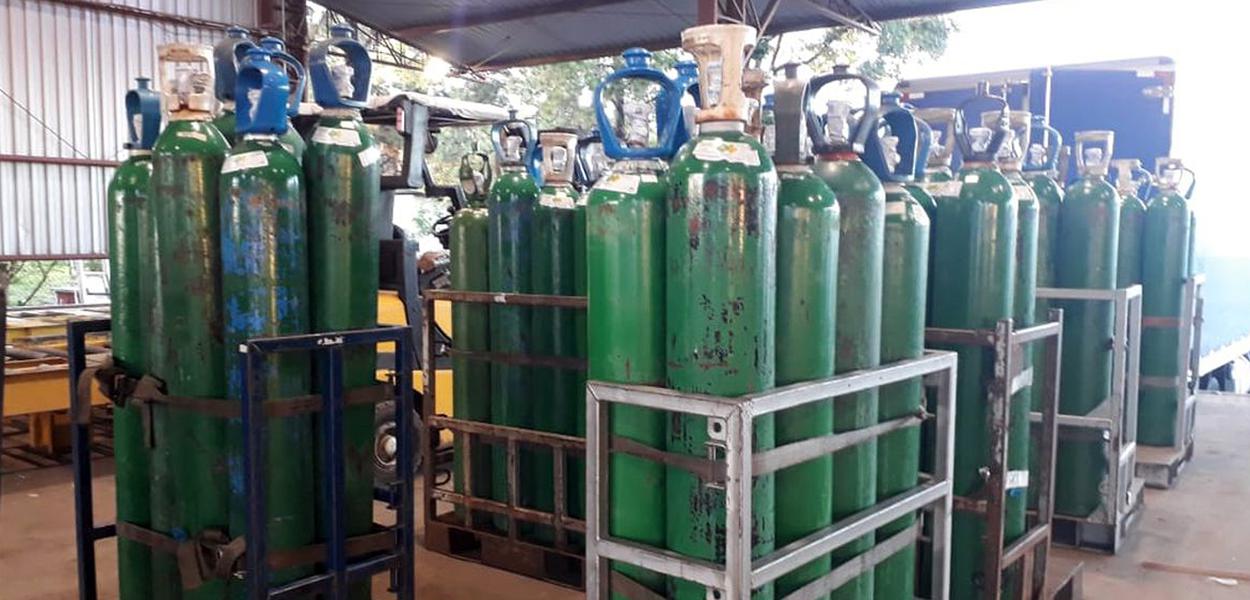 Cilindros de oxigênio
