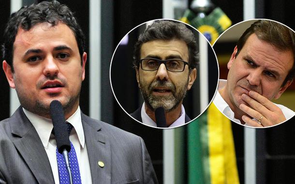 Deputados Glauber Braga, Marcelo Freixo e o prefeito do Rio, Eduardo Paes