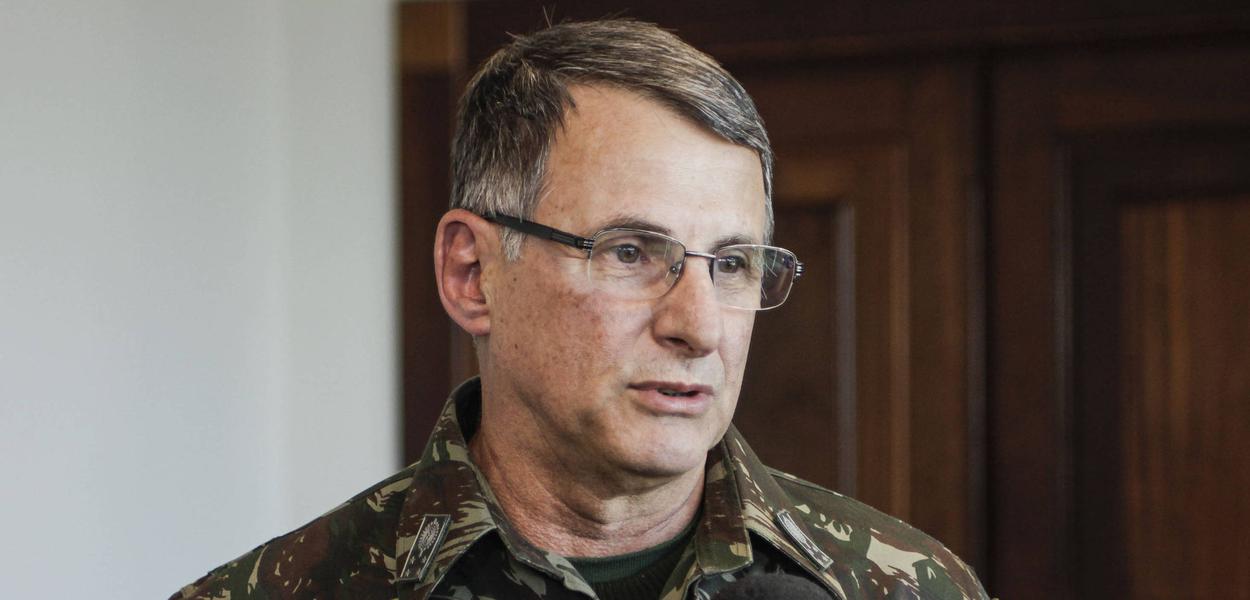 General Edson Pujol