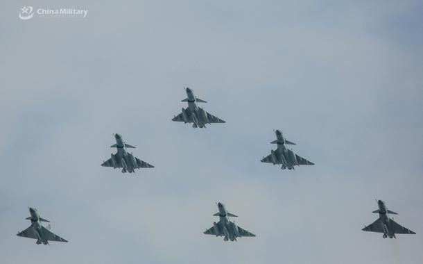 Aviões militares chineses