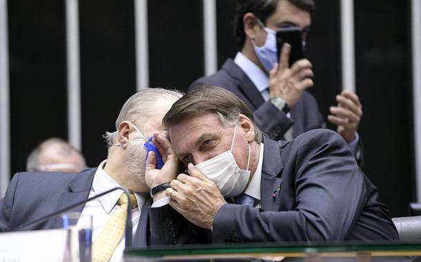 Aras e Bolsonaro