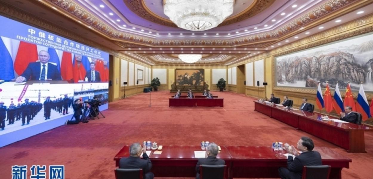 Xi e Putin firmam cooperação em energia nuclear