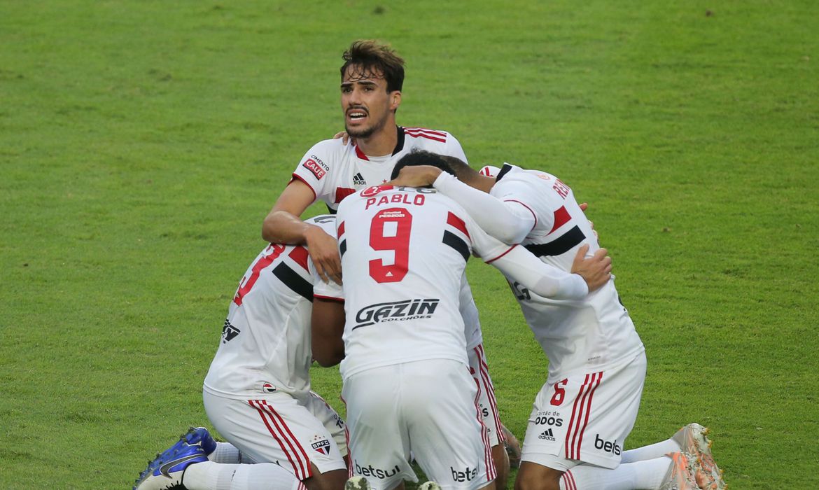 São Paulo vence o Palmeiras e leva o Campeonato Paulista