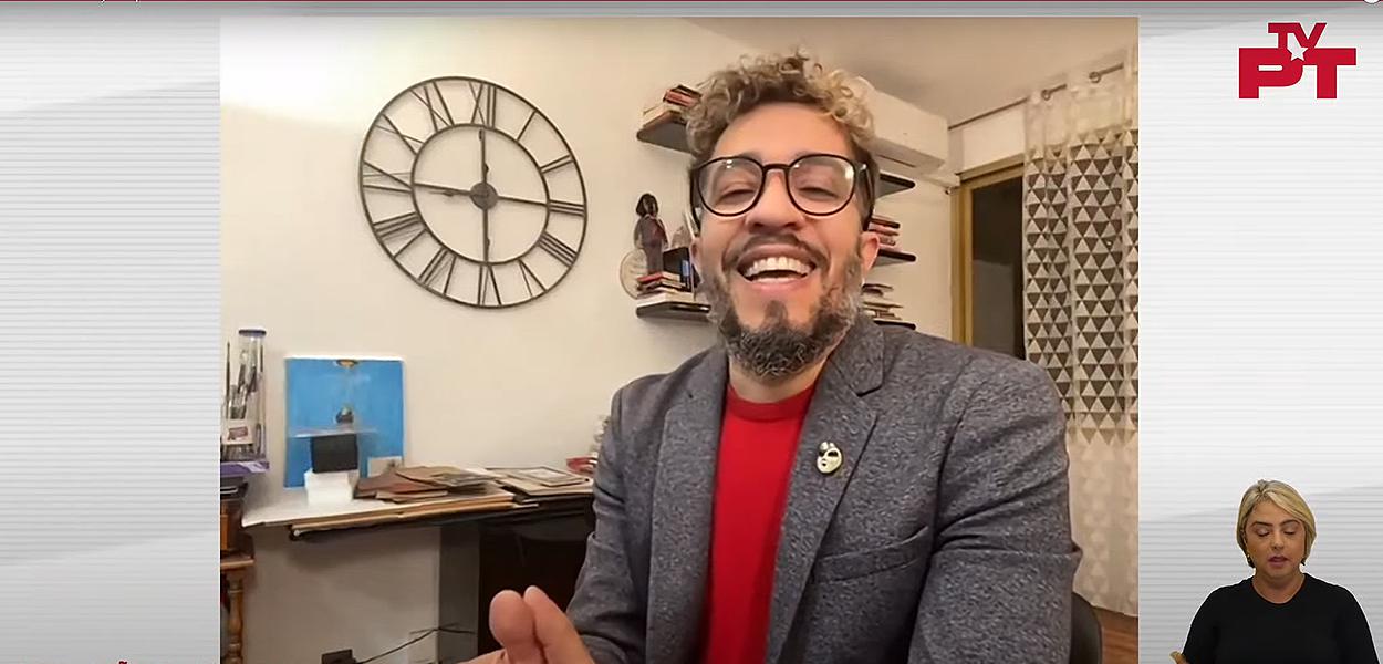 Jean Wyllys se filia ao Partido dos Trabalhadores