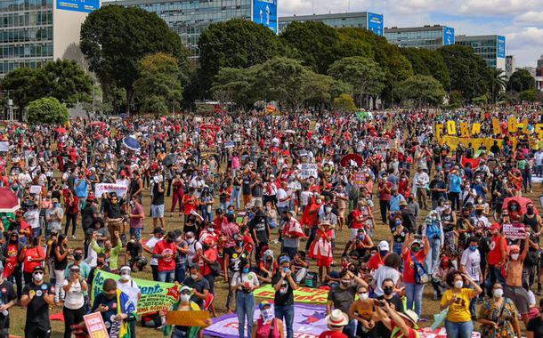 Protesto em Brasília contra o governo Jair Bolsonaro