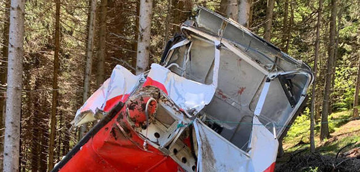 Cabine de teleférico onde 14 morreram na Itália