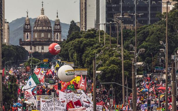 Manifestação contra o governo de Bolsonaro no Rio de Janeiro