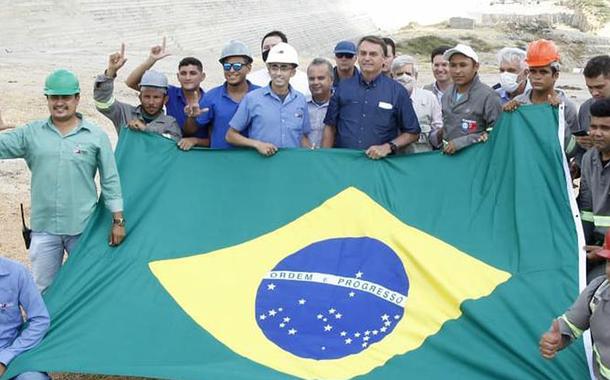 Bolsonaro visita obra no interior do RN