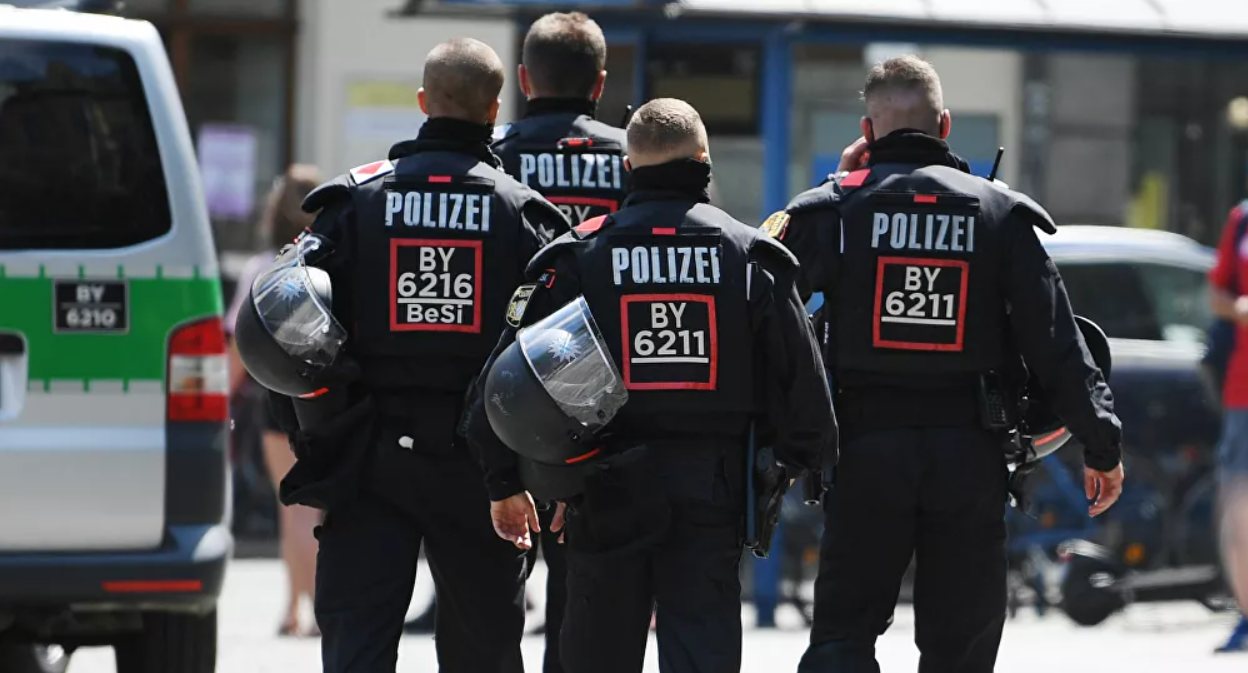 Policiais na Alemanha