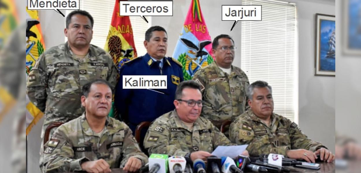 A cúpula militar que pediu a renúncia de Evo Morales no dia 10 de novembro de 2019