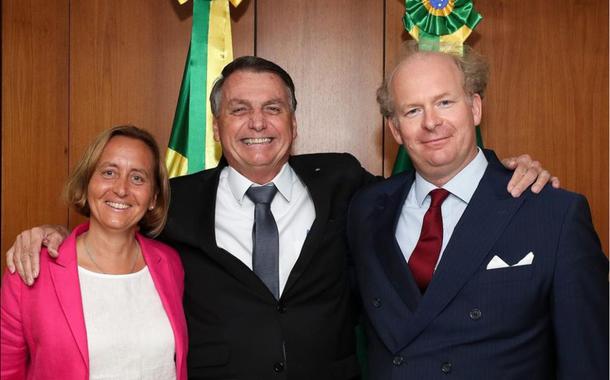 deputada alemã Beatrix von Storch, do partido “Alternative für Deutschland”, ao lado de Jair Bolsonaro