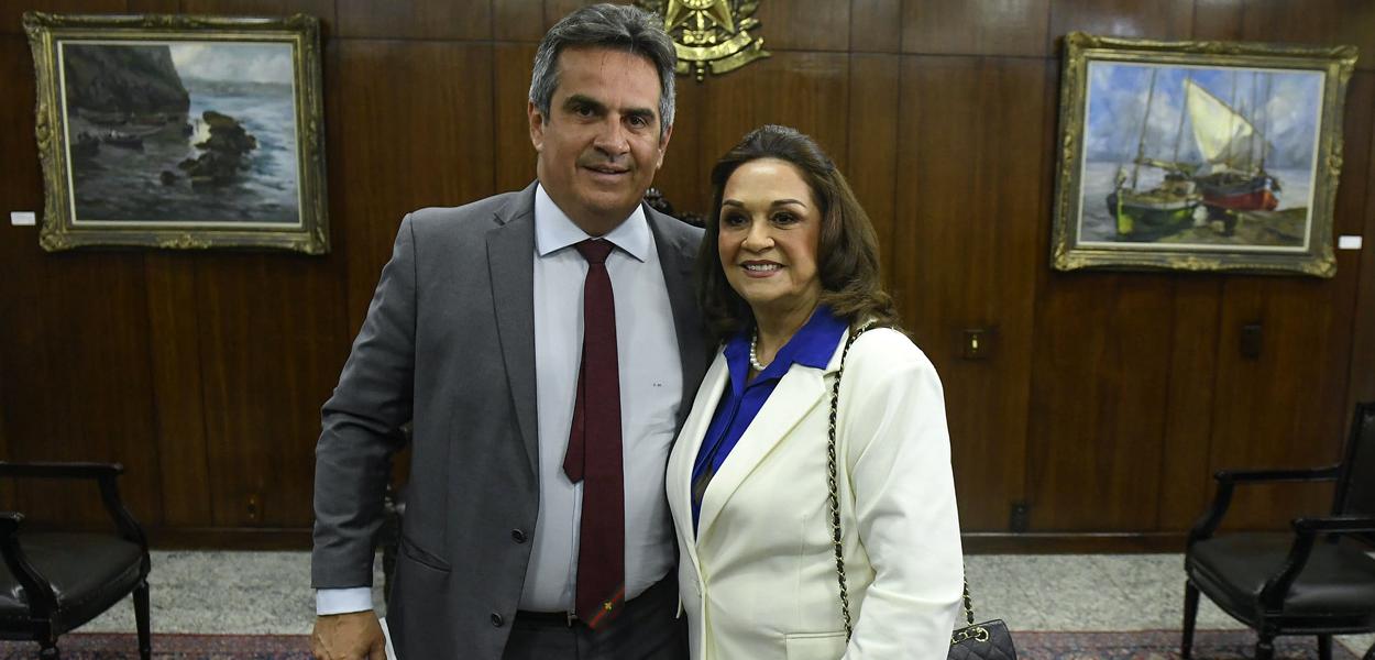 Senador Ciro Nogueira (fora de exercício); senadora Eliane Nogueira (PP-PI).