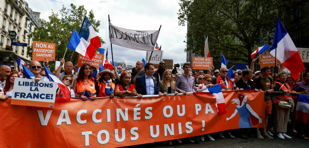 Ato convocado pelo movimento de extrema direita Os Patriotas, em Paris