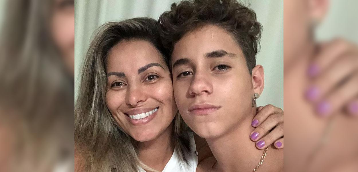 Walkyria Santos e seu filho