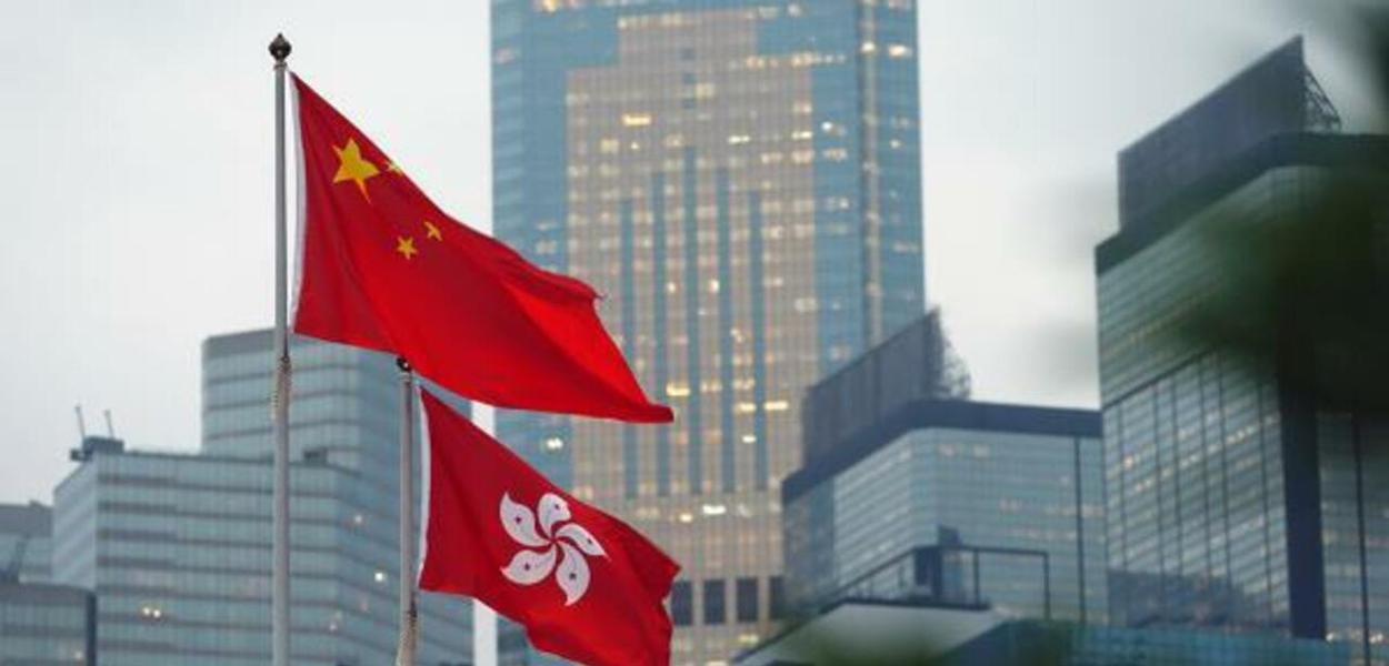 Bandeiras da China e Hong Kong