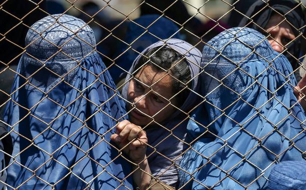 Mulheres em Cabul, capital do Afeganistão