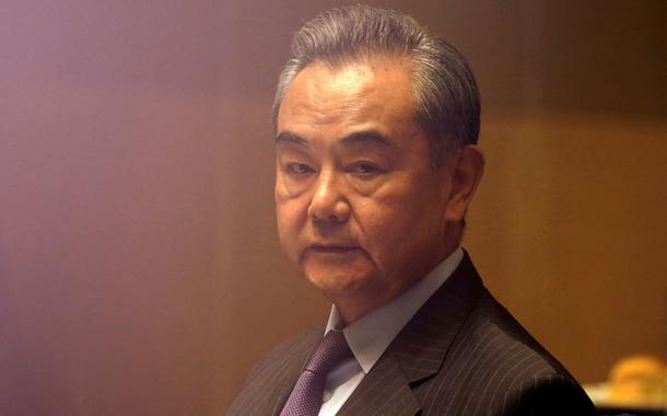 Ministro das Relações Exteriores da China, Wang Yi, nas Filipinas
16/01/2021 Francis Malasig/Pool via REUTERS/Arquivo