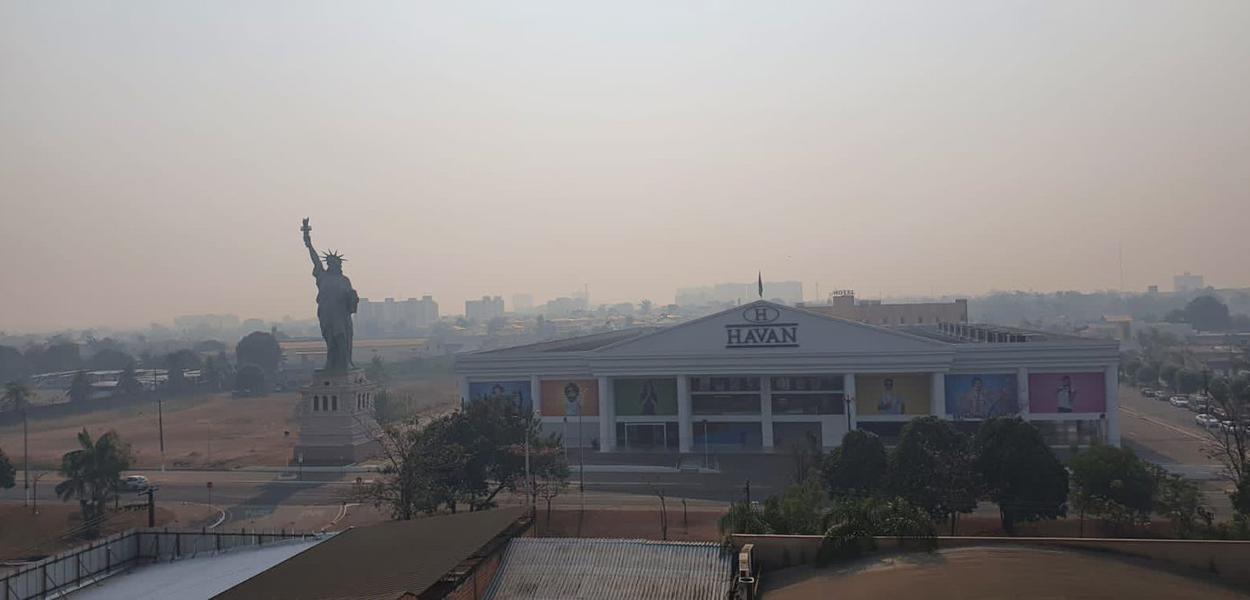 Fumaça de queimadas cobre Rondônia