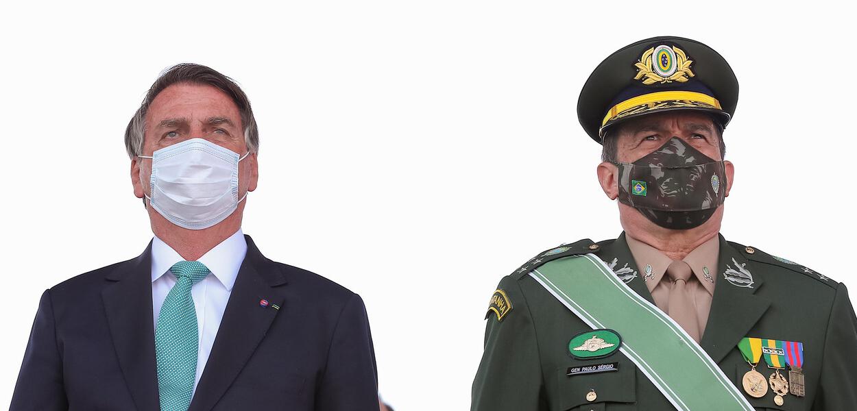 Jair Bolsonaro e Paulo Sérgio Nogueira