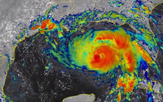 Furacão Ida atinge costa da Louisiana