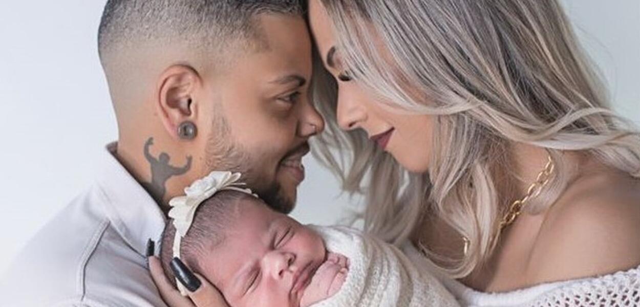 Rodrigo Bryan, Isabella Victória e Ellen Carine