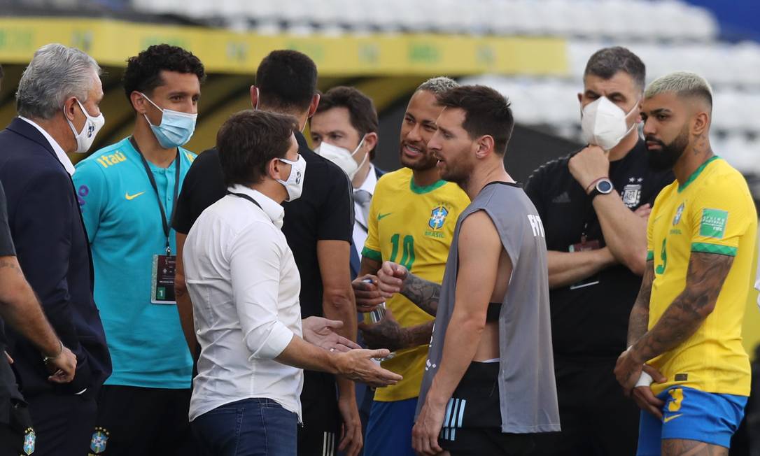 Anvisa suspende jogo Brasil x Argentina