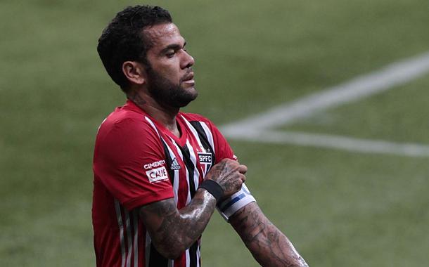 Jogador Daniel Alves