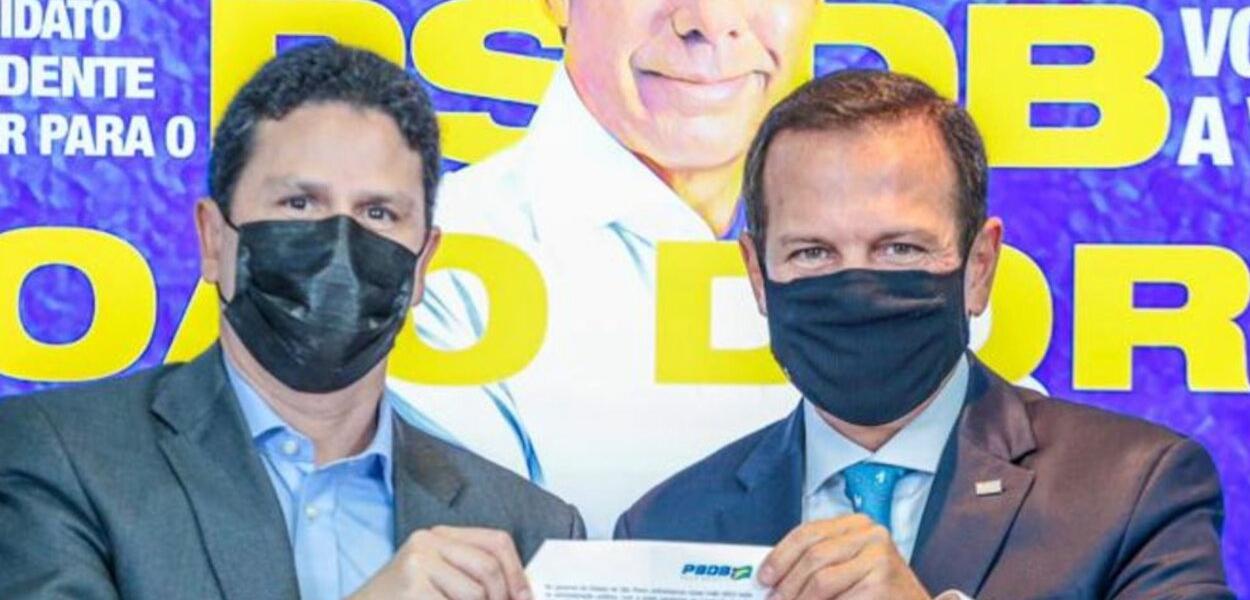 Bruno Araújo, presidente nacional do PSDB, e o presidenciável tucano João Doria