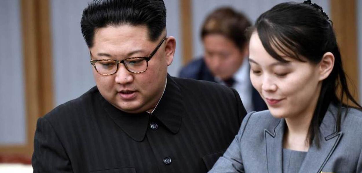 Kim Jong Un e Kim Yo Jong