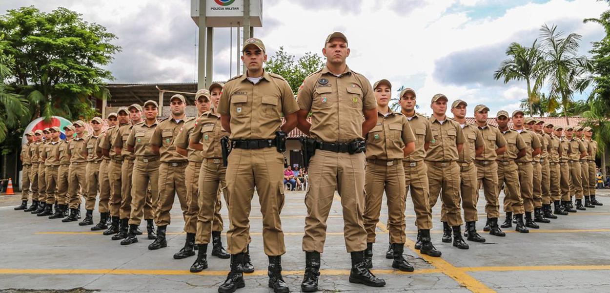 Agentes da Polícia Militar de Santa Catarina