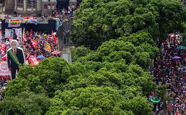 Manifestação “Fora Bolsonaro”, São Paulo, Av. Paulista.